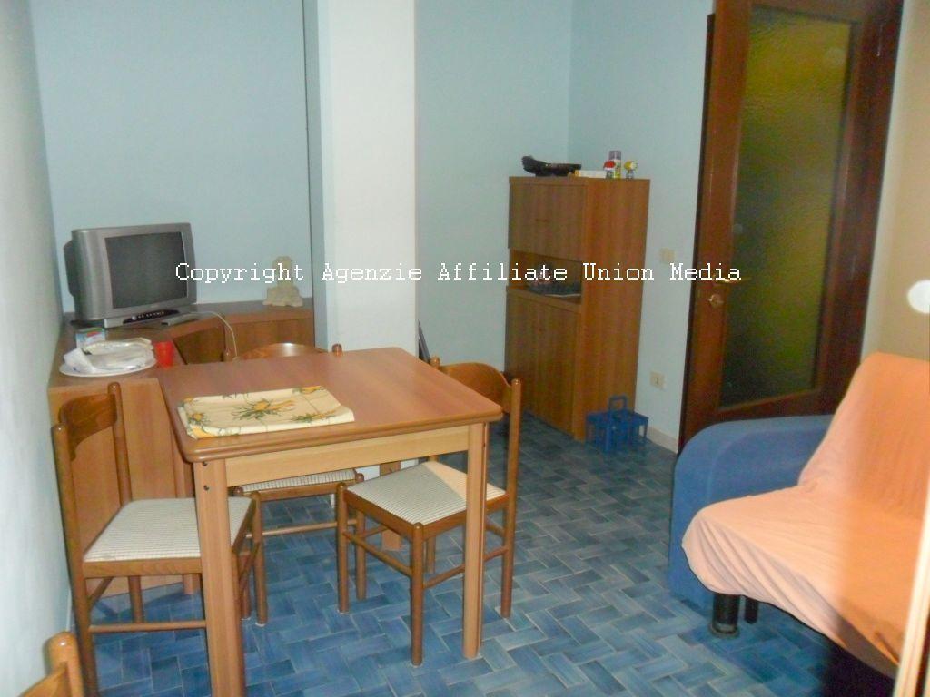 appartamento in vendita a Sarzana in zona Marinella di Sarzana