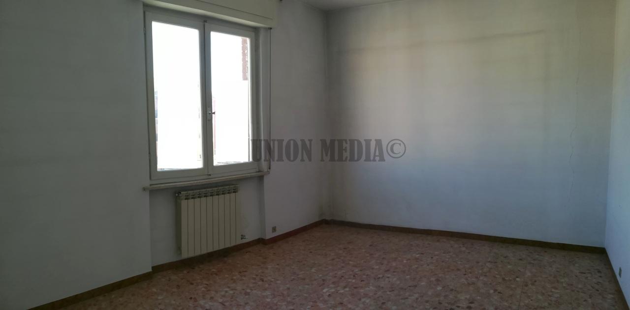 appartamento in vendita a Sarzana