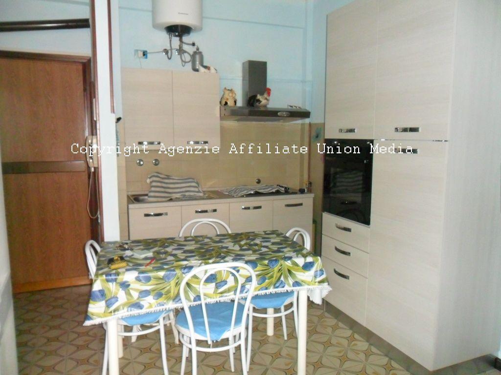 appartamento in vendita a Sarzana in zona Marinella di Sarzana