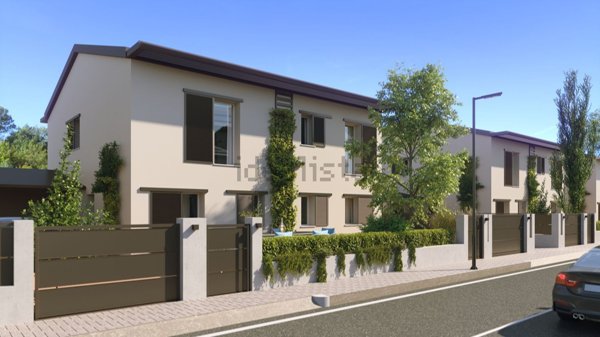 casa indipendente in vendita a Sarzana