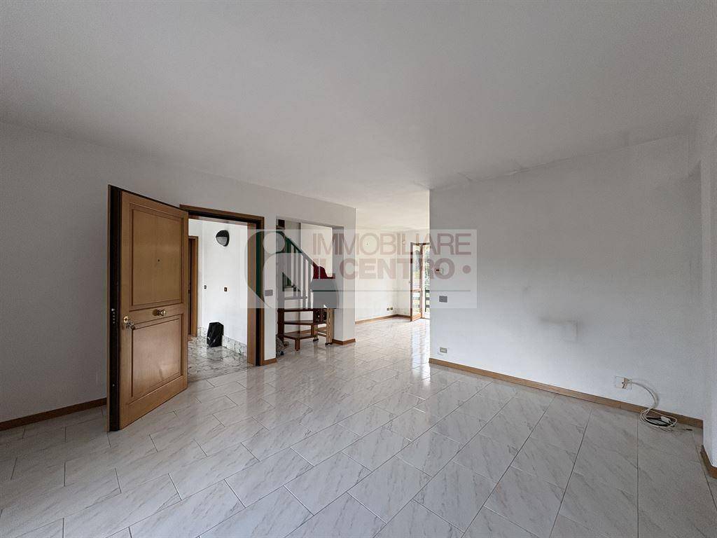 appartamento in vendita a Sarzana