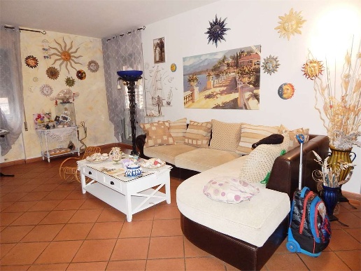 appartamento in vendita a Sarzana