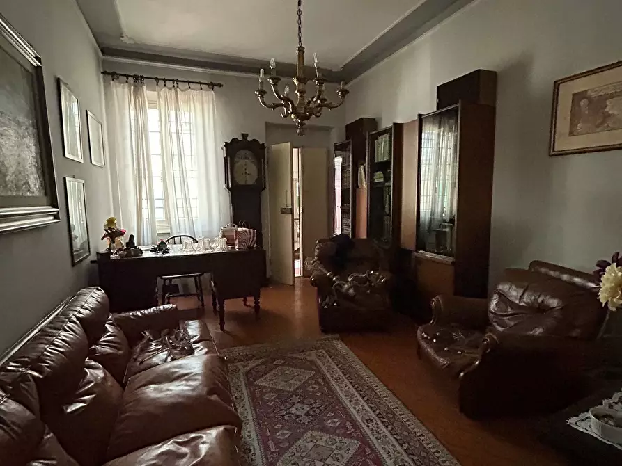 casa semindipendente in vendita a Sarzana