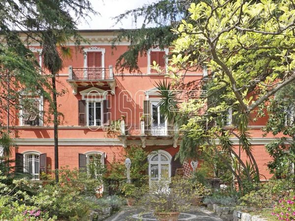 appartamento in vendita a Sarzana