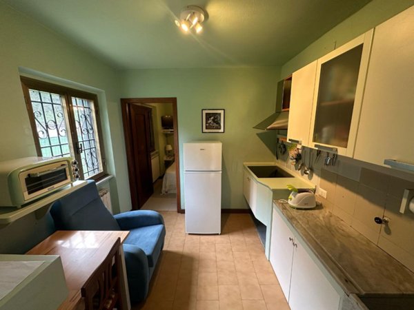 casa indipendente in vendita a Sarzana