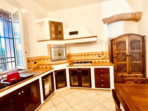 appartamento in vendita a Sarzana