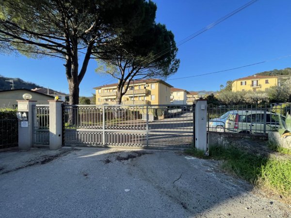 appartamento in vendita a Sarzana