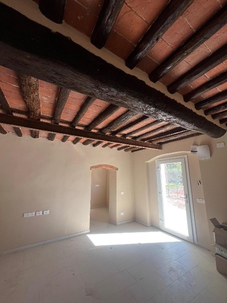 casa semindipendente in vendita a Sarzana