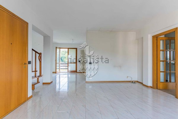 appartamento in vendita a Sarzana