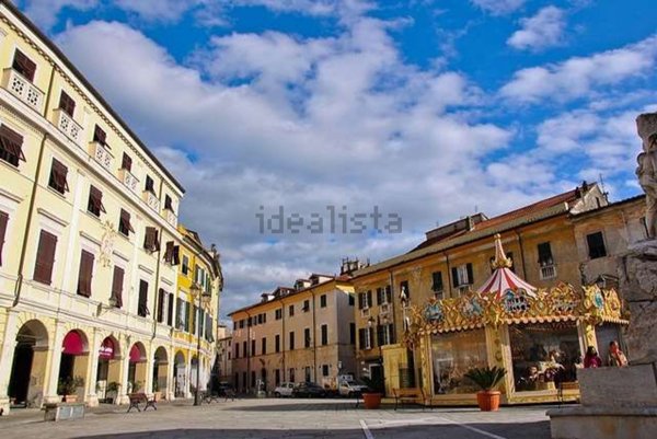 appartamento in vendita a Sarzana