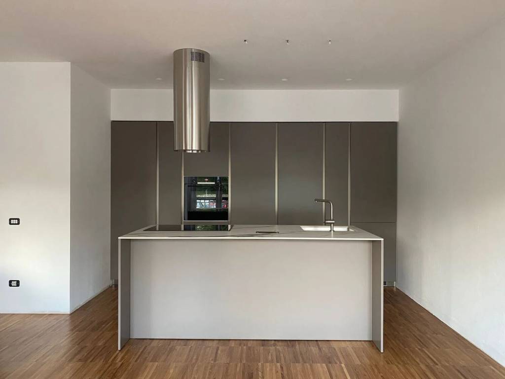 appartamento in vendita a Sarzana