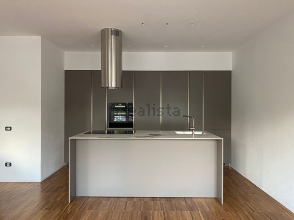 appartamento in vendita a Sarzana