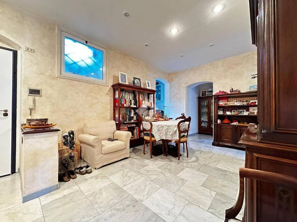 appartamento in vendita a Sarzana