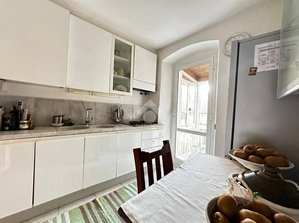 appartamento in vendita a Sarzana