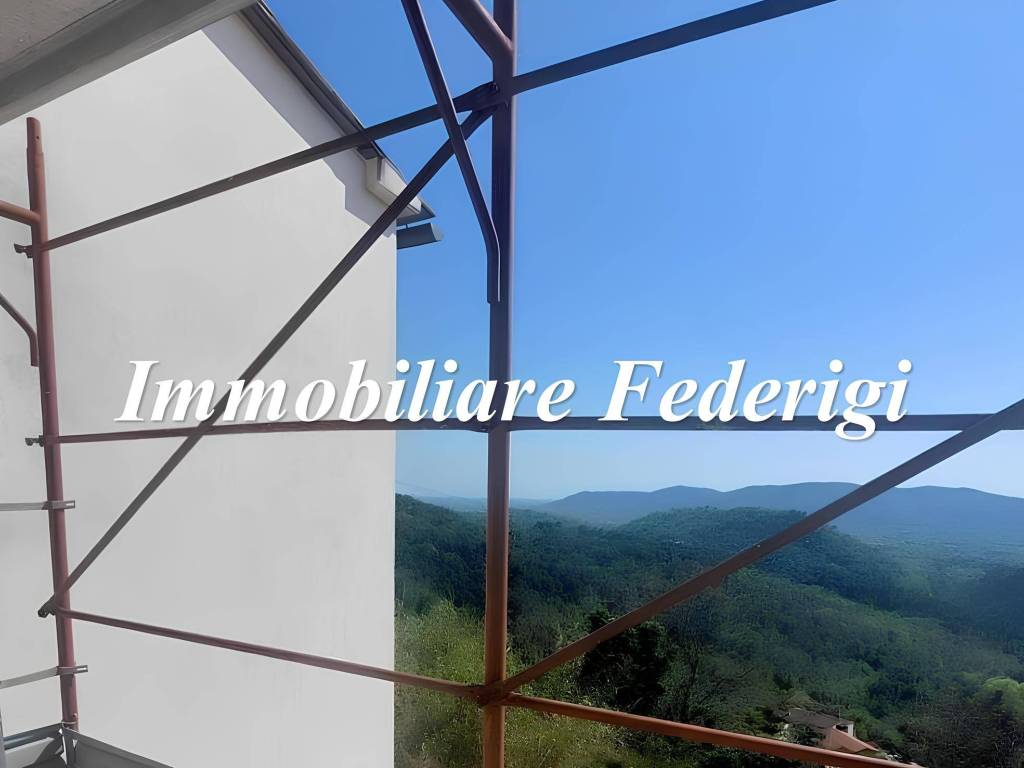 casa indipendente in vendita a Sarzana in zona Falcinello