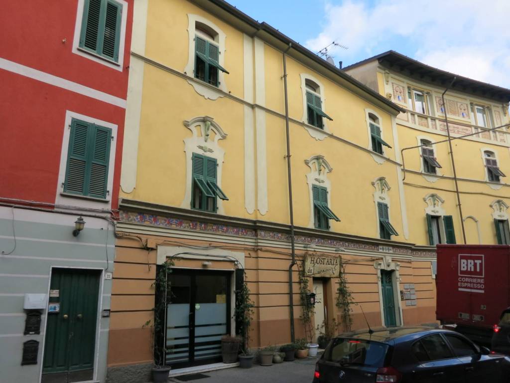 negozio in vendita a Sarzana