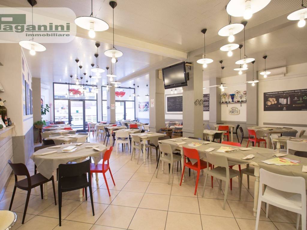 negozio in vendita a Sarzana