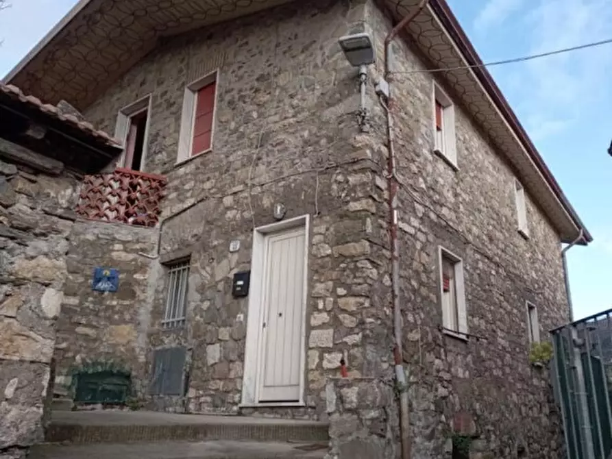 appartamento in vendita a Sarzana in zona Falcinello