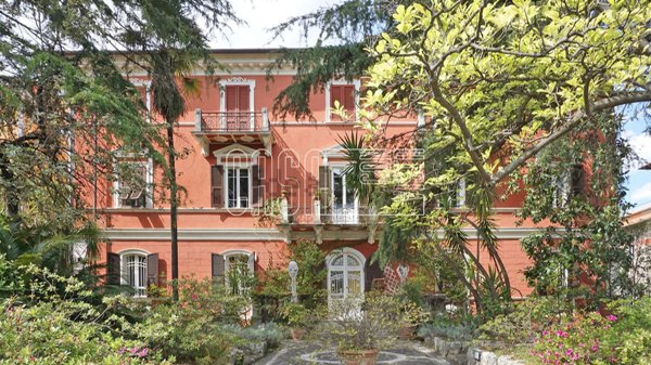 appartamento in vendita a Sarzana