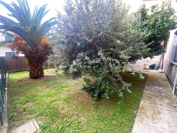 appartamento in vendita a Sarzana