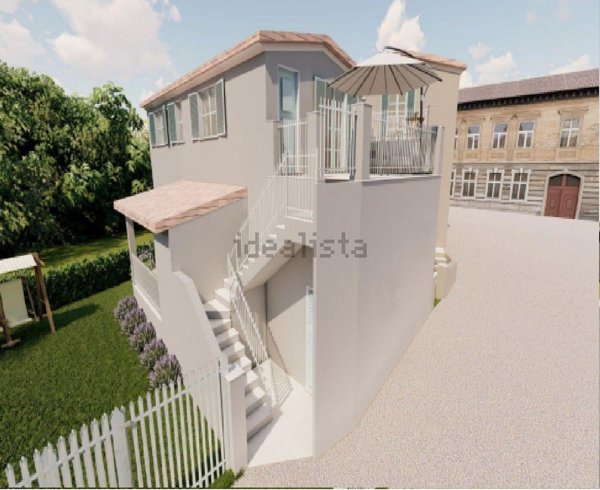 appartamento in vendita a Sarzana