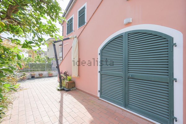 quadrivano in vendita a Sarzana