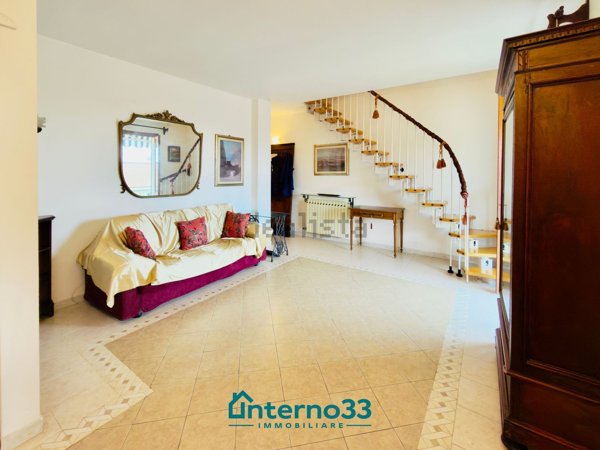 appartamento in vendita a Sarzana