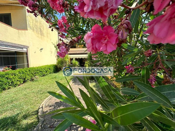 appartamento in vendita a Sarzana