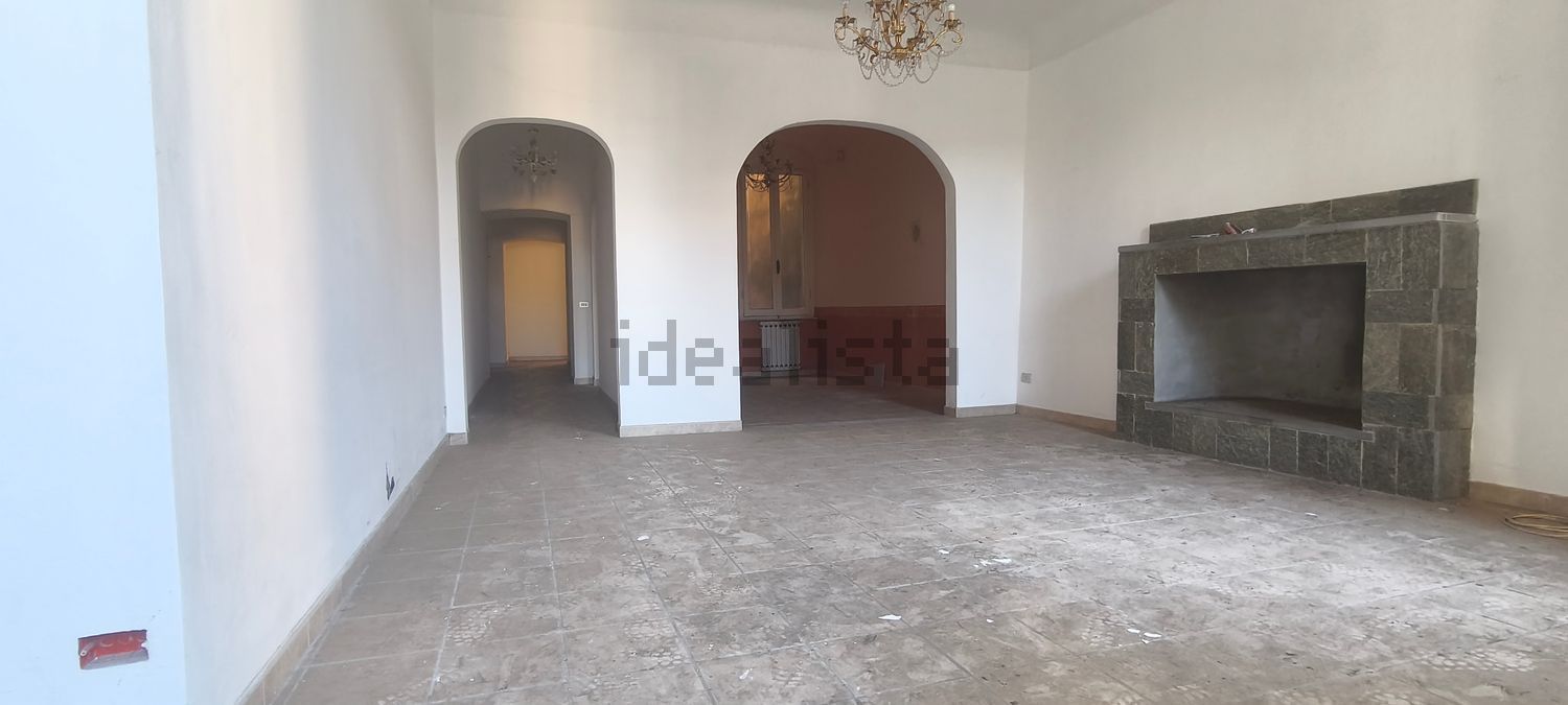 appartamento in vendita a Sarzana