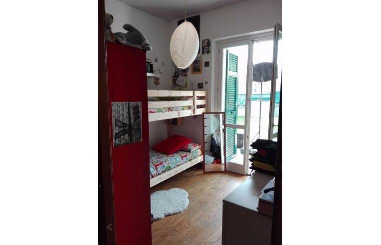 casa indipendente in vendita a Sarzana