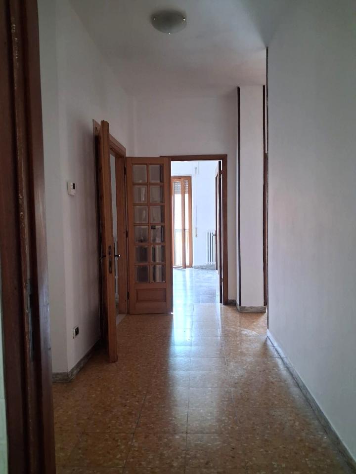 appartamento in vendita a Sarzana