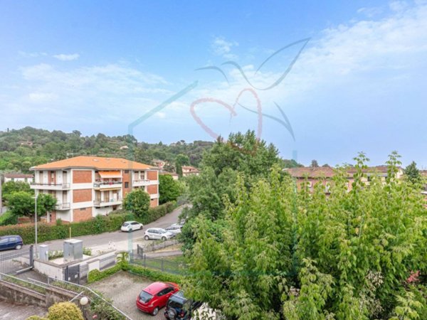 appartamento in vendita a Sarzana