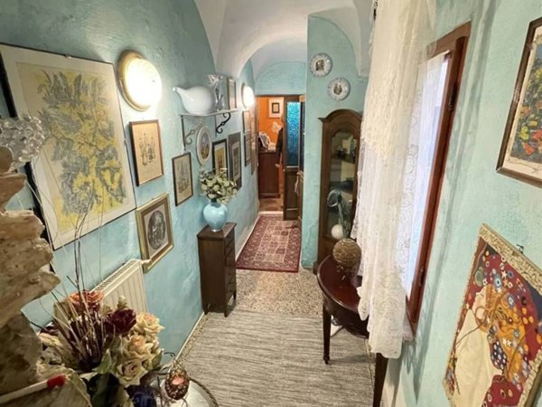 appartamento in vendita a Sarzana