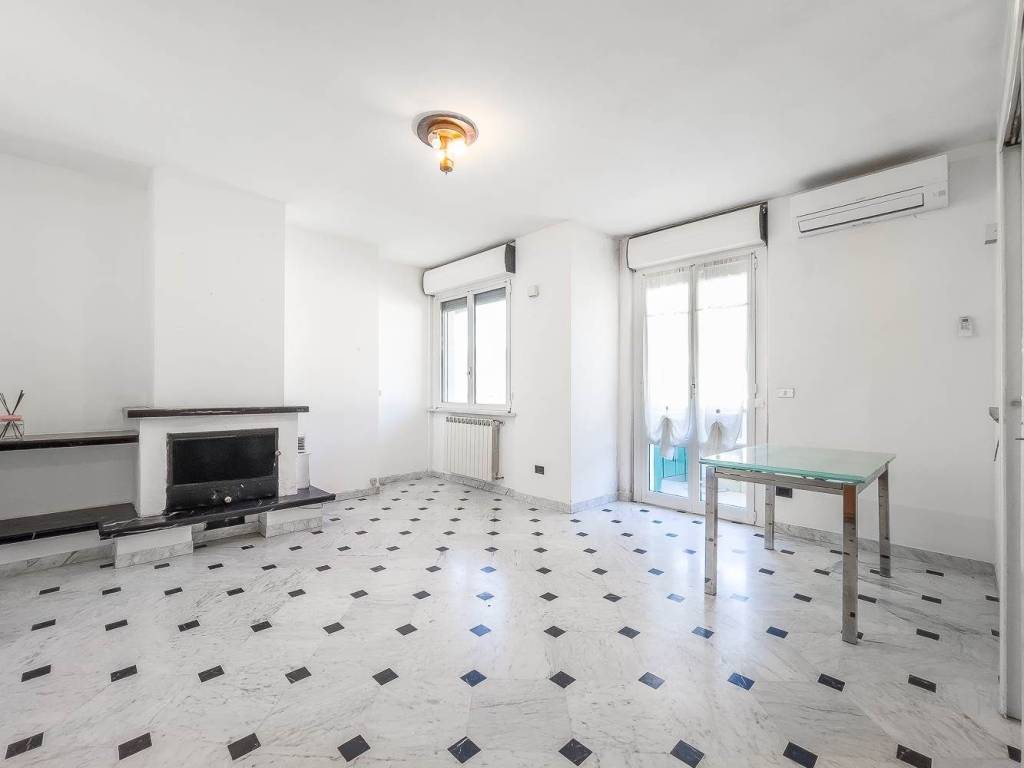 appartamento in vendita a Sarzana