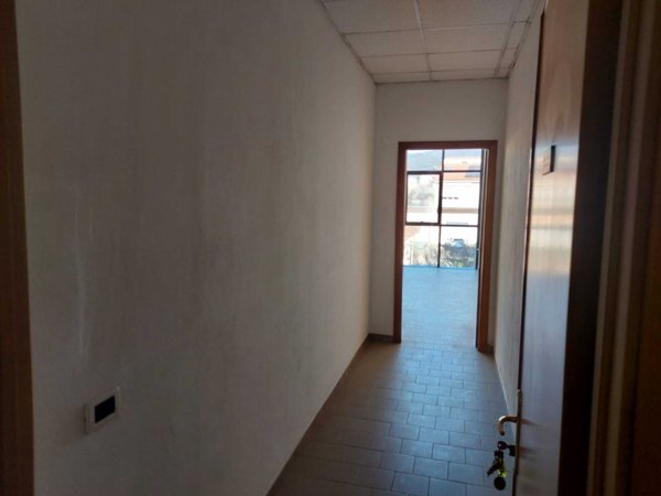 ufficio in vendita a Sarzana