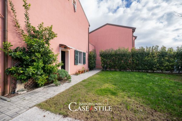 appartamento in vendita a Sarzana