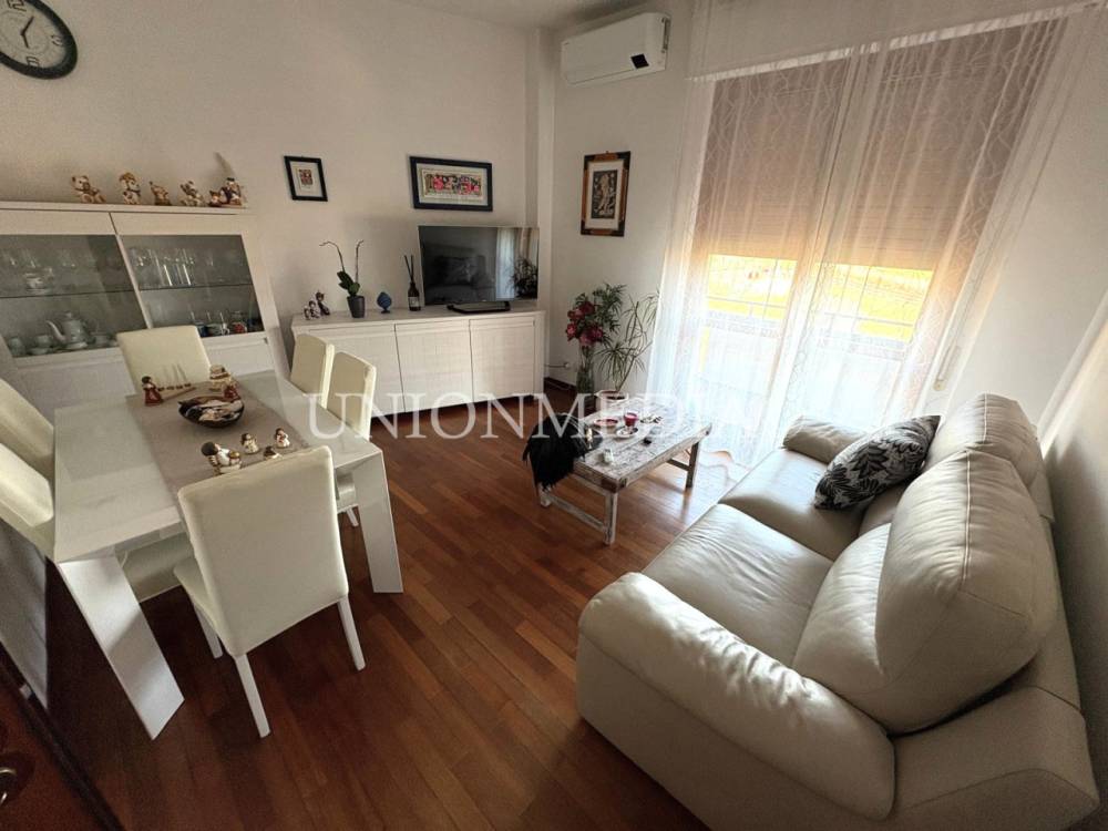 appartamento in vendita a Sarzana