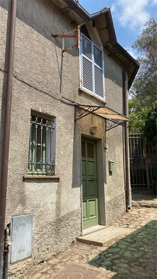 appartamento in vendita a Sarzana