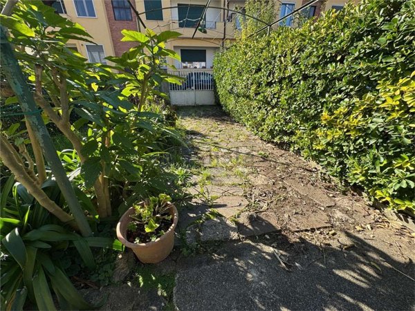 appartamento in vendita a Sarzana