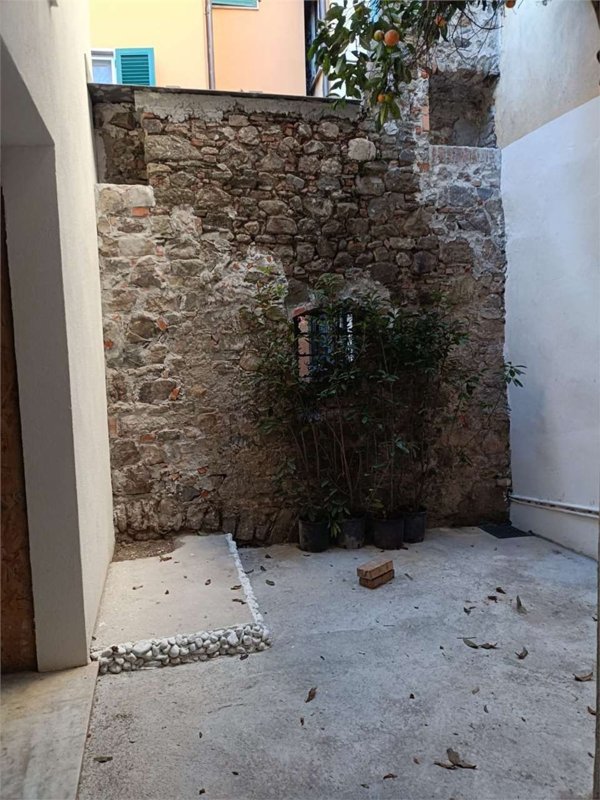 appartamento in vendita a Sarzana