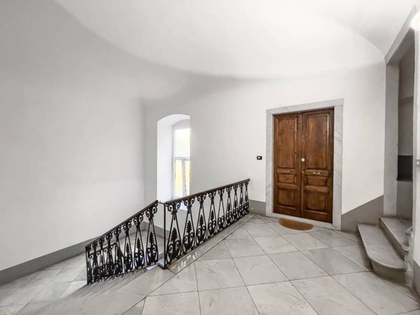 appartamento in vendita a Sarzana