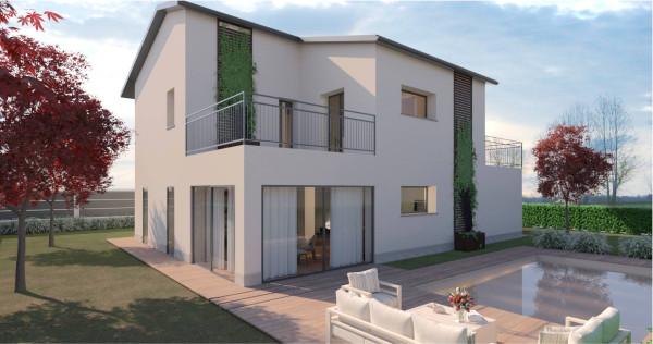 casa indipendente in vendita a Sarzana