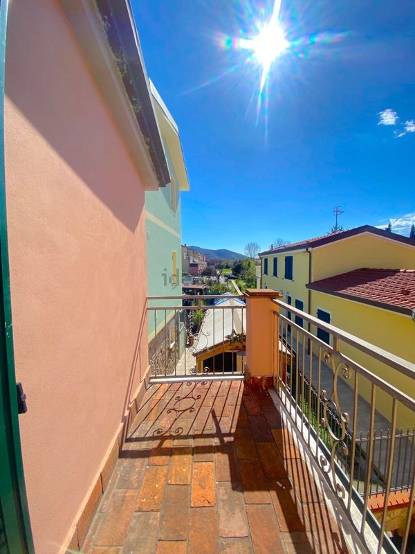 appartamento in vendita a Sarzana