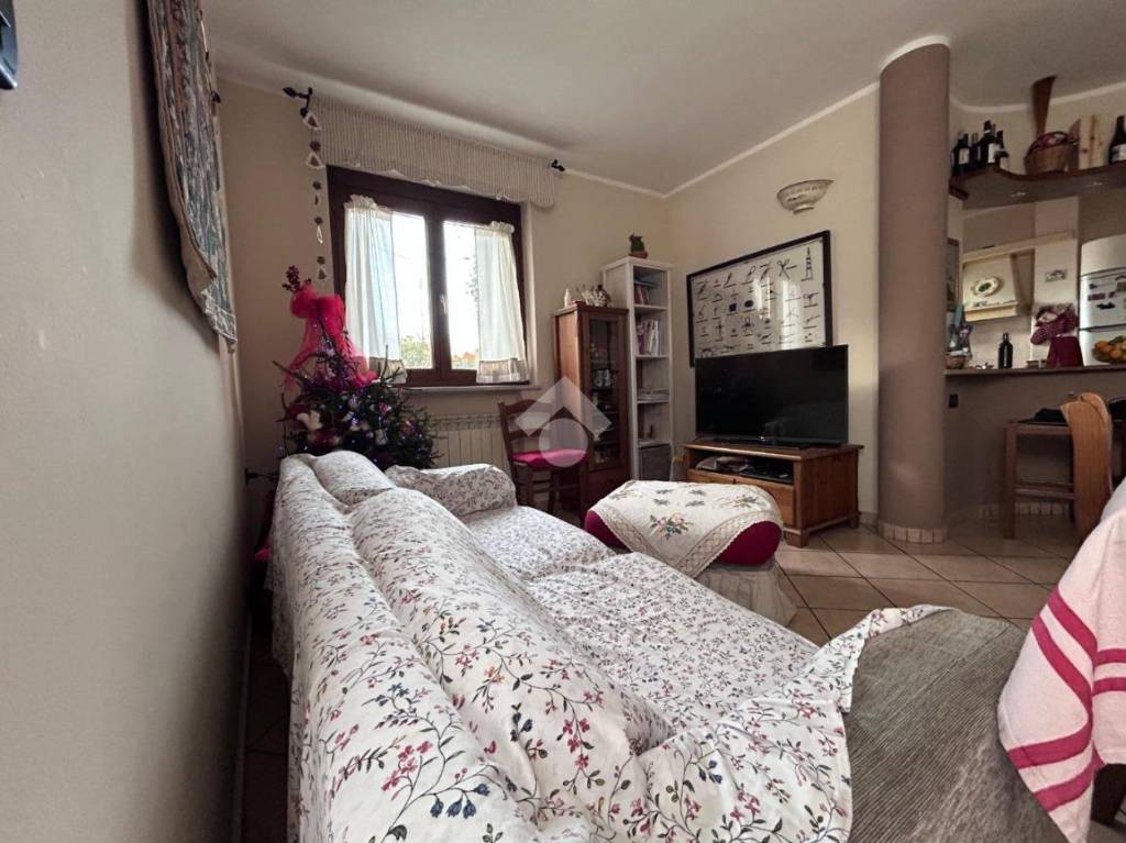 appartamento in vendita a Sarzana