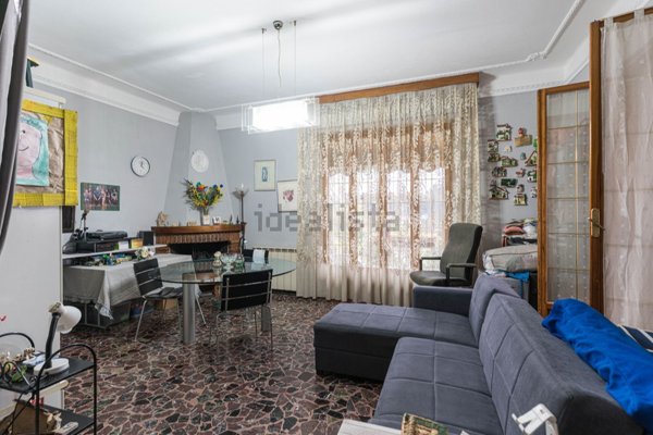 appartamento in vendita a Sarzana