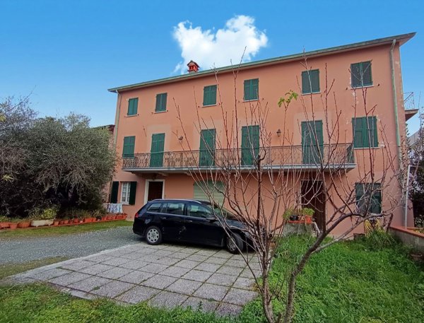 appartamento in vendita a Sarzana