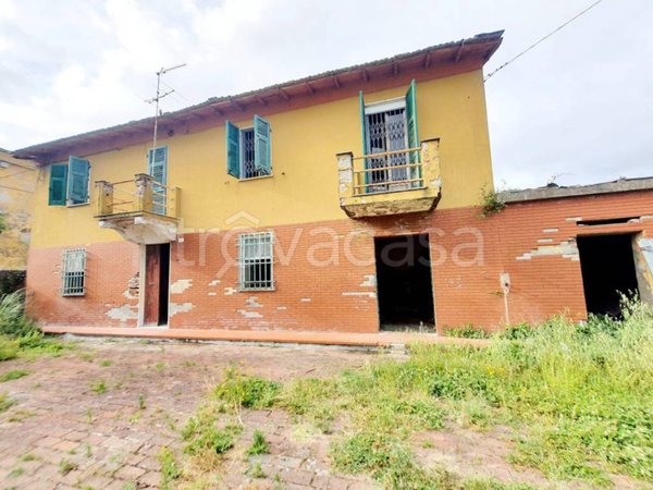 casa indipendente in vendita a Sarzana in zona San Lazzaro