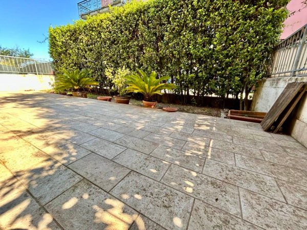 appartamento in vendita a Sarzana