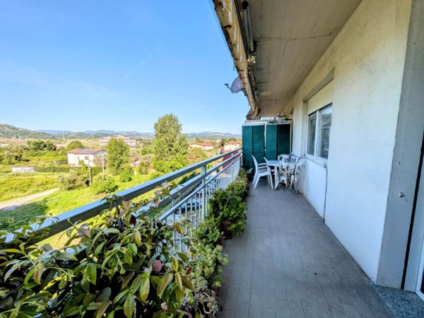 appartamento in vendita a Sarzana