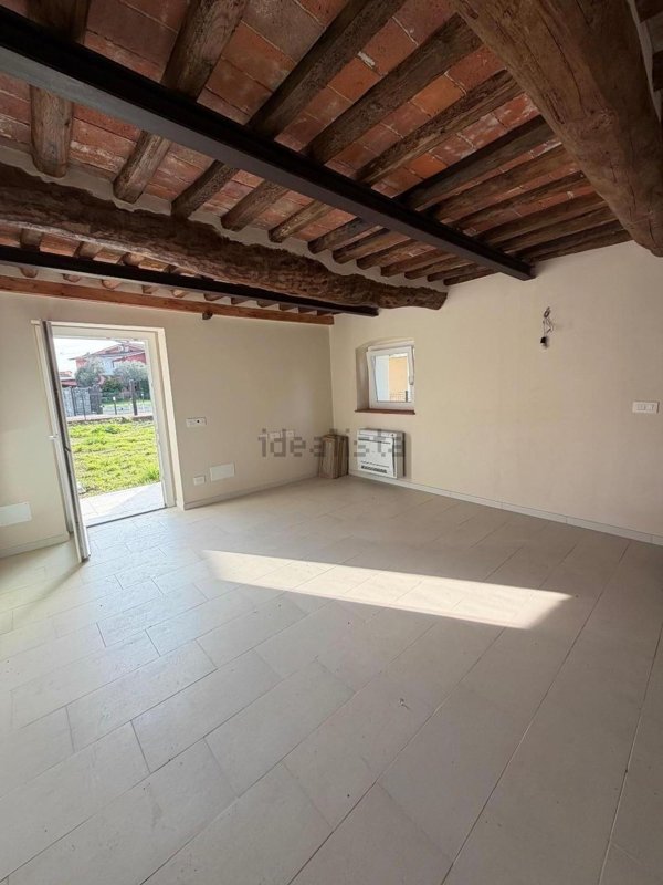 appartamento in vendita a Sarzana